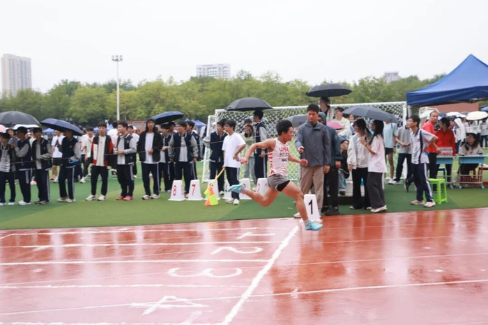 秋日燃情 运动正当时 | 航天一中2026年体育健康节之田径运动会精彩全记录