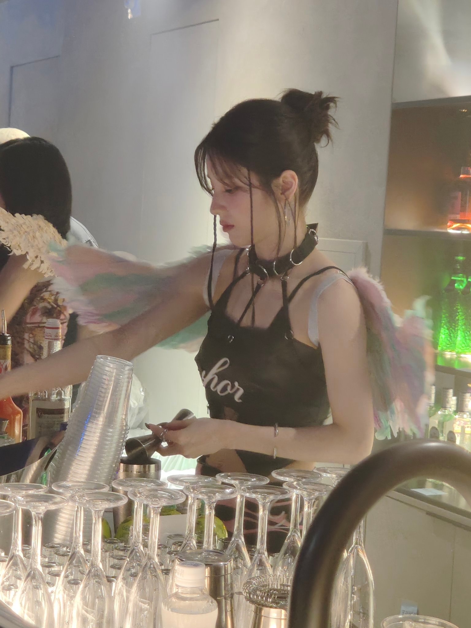 我勒个天使调酒师​​​