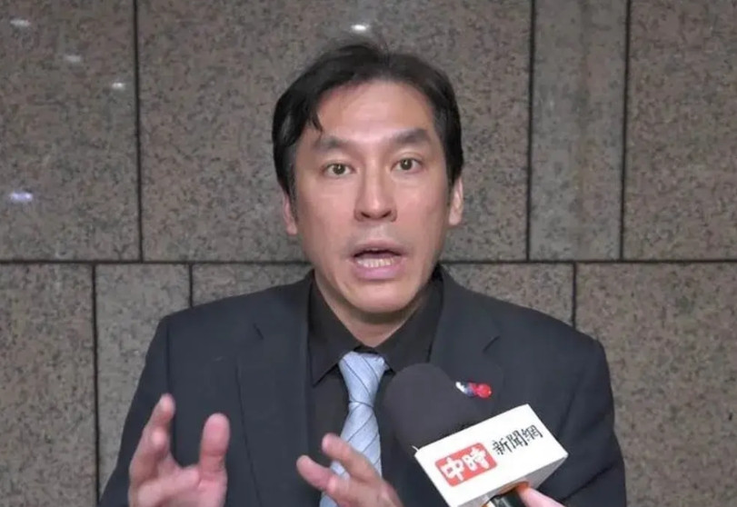 台湾名嘴黄暐瀚承认不敢来大陆了。黄暐瀚称馆长去上海旅游，其实和其他网红去大陆