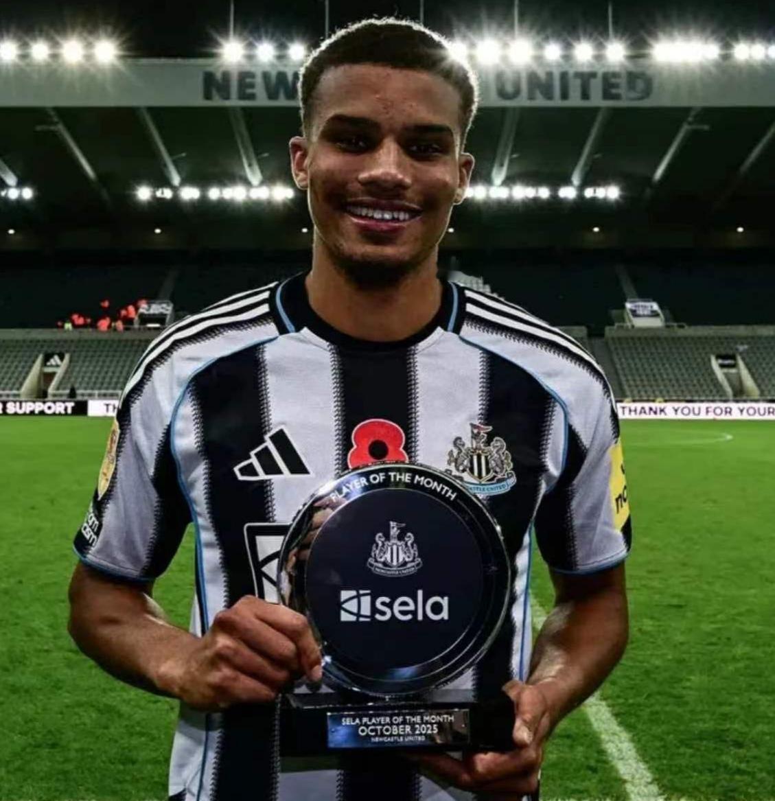 米兰的浮动奖金有希望拿到!纽卡斯尔官宣佳夫当选队内10月份最佳球员,对德国人是