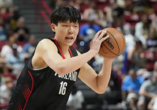杨瀚森反应慢这个问题，我发现并不是单纯身体天然的反应慢。身体肯定是占一部分，更