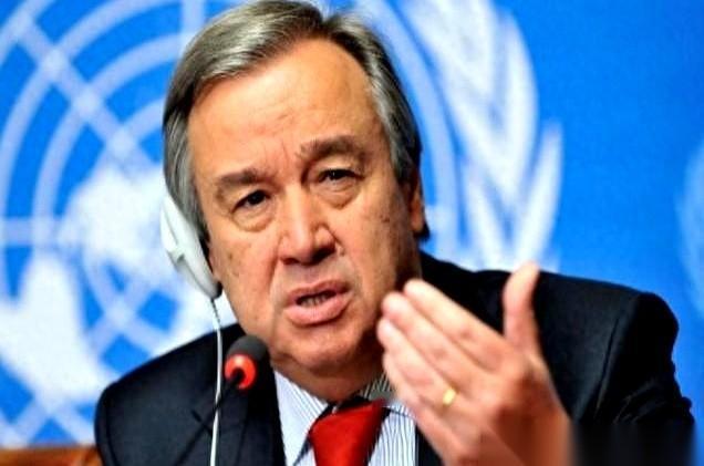 最近联合国上演的一出戏，真是越看越来气。这边秘书长愁眉苦脸，对着全世界哭穷，说