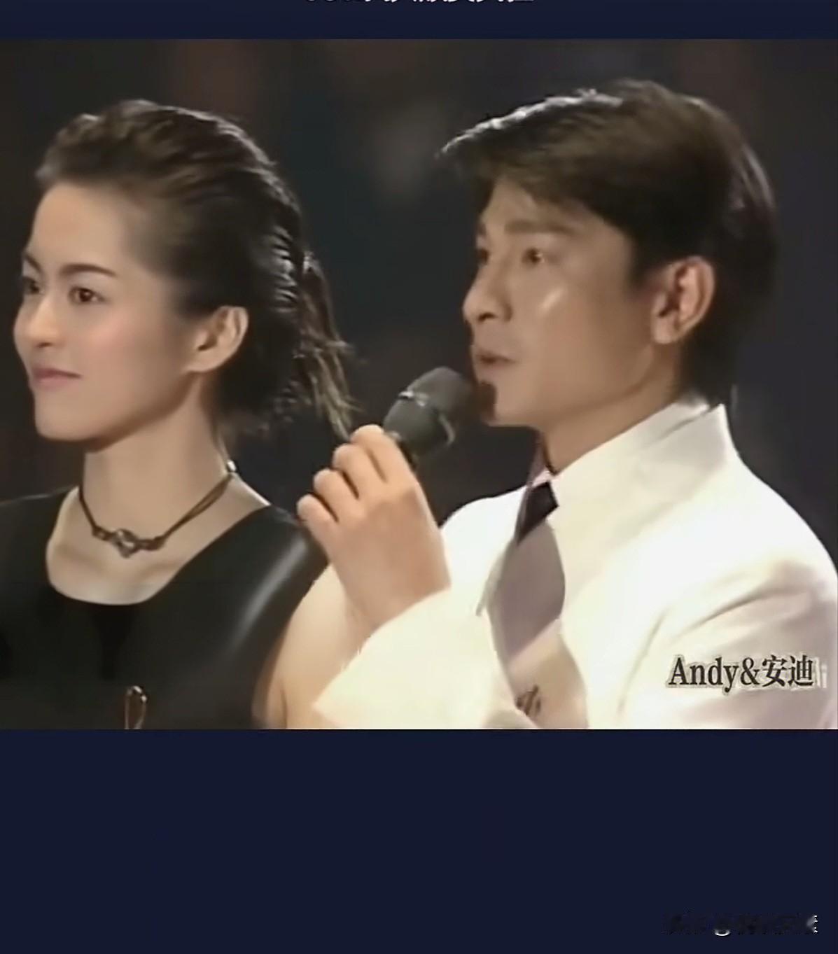 相貌英挺，棱角分明，刘德华应该是四大天王里最帅的，尤其是侧颜，没有人能帅得