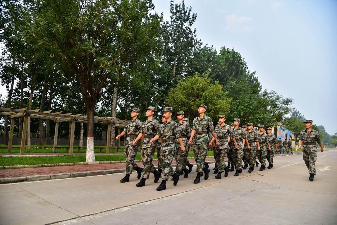 军营内部也掀起内卷之风？2026年第三季度，国内多地退役军人岗位遴选工作相继铺