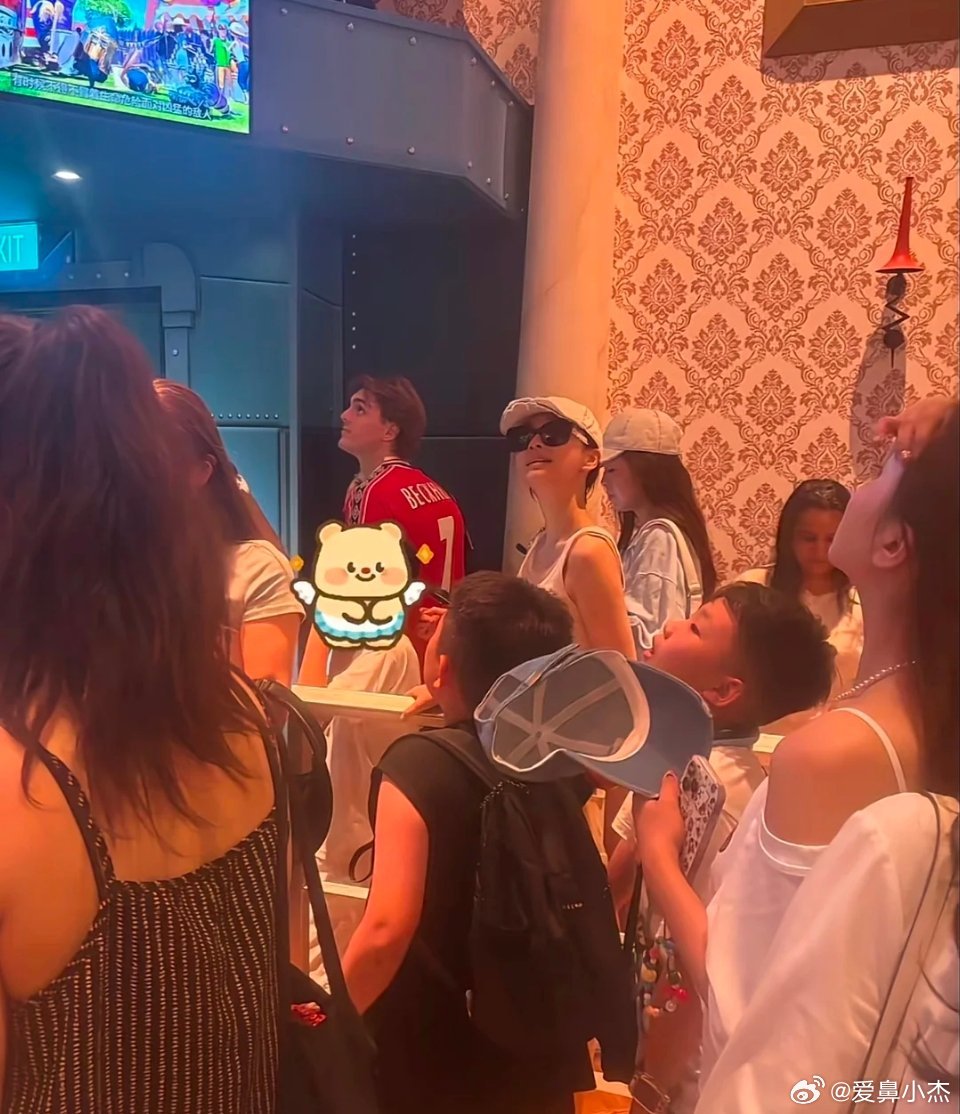 angelababy｜杨颖新加坡🇸🇬偶遇Angelababypart