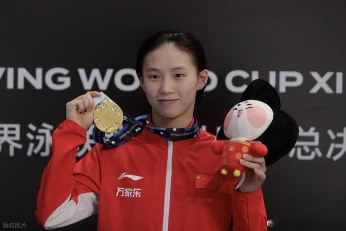 陈芋汐携新搭档冲击世界杯五连冠！中国跳水“双保险”迎来新组合，14岁新星能否接棒