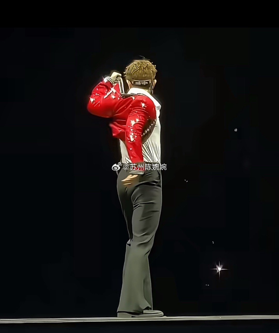 身高这事，张杰的180cm，水分有多大？看看这些老图，你就懂了。和苏有朋站一