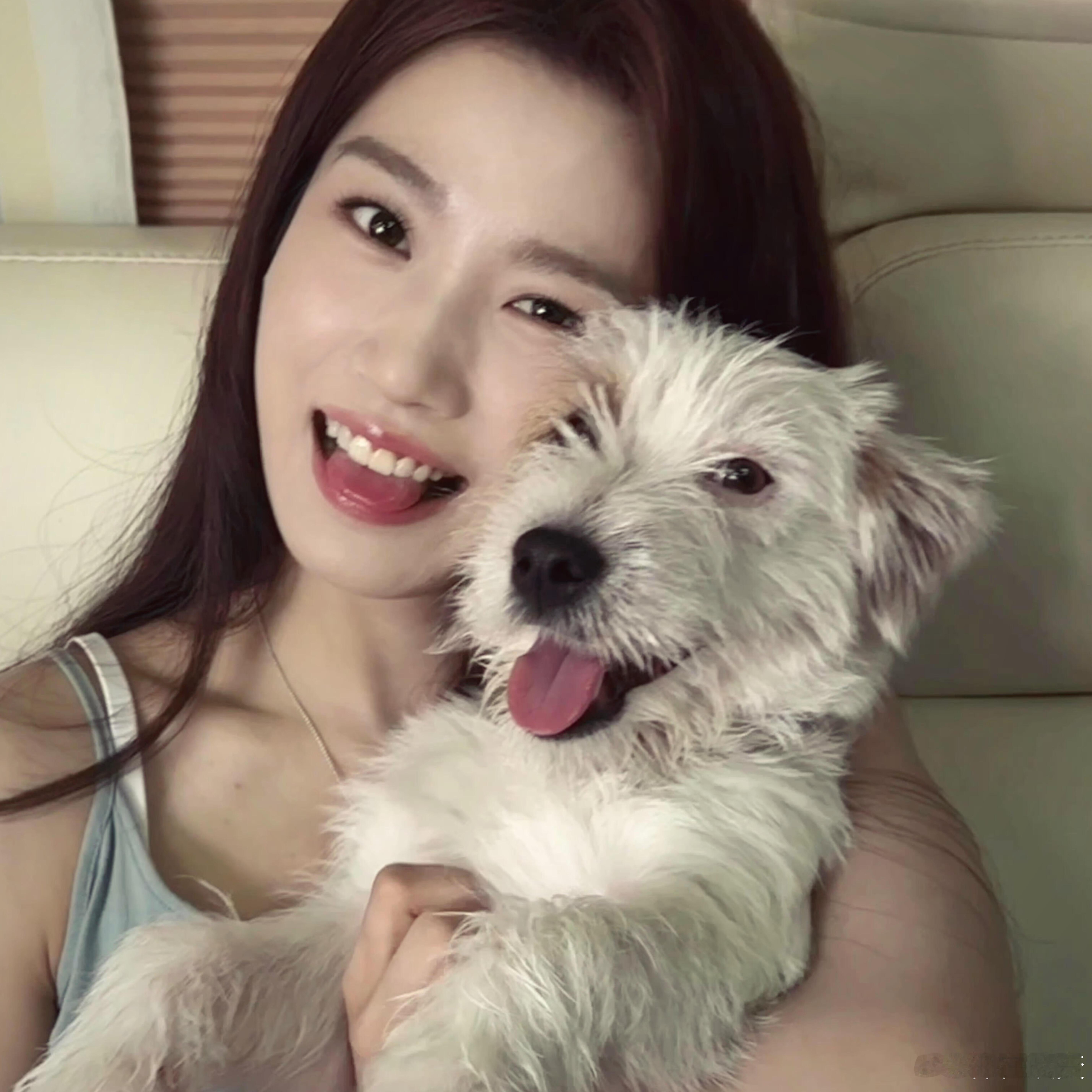 萌物！此宝宝咋嫩萌啊卢昱晓｜