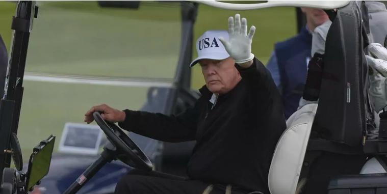 美国第2季GDP超乎预期特朗普再发文施压Fed降息法新社华盛顿