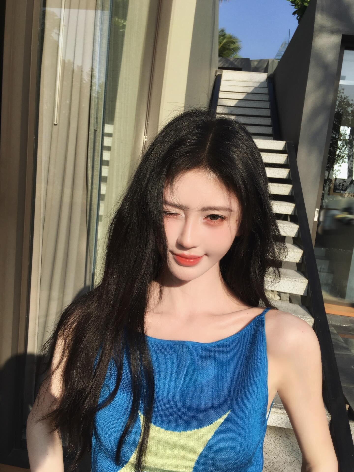 鞠婧祎ins更新就是美上热搜的程度啊鞠婧祎ins更新