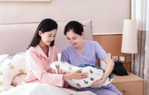 动真格了！人口已告别世界第一？三孩催生无果后，国家向住房“出手”了。年轻人常念叨