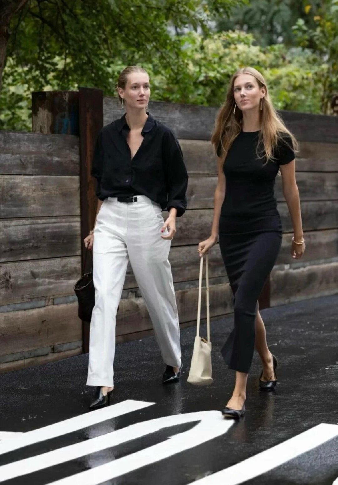 扎心又通透的一段话：“如果你常年讨厌同一个人，只能证明这些年你也没什么进步。你们