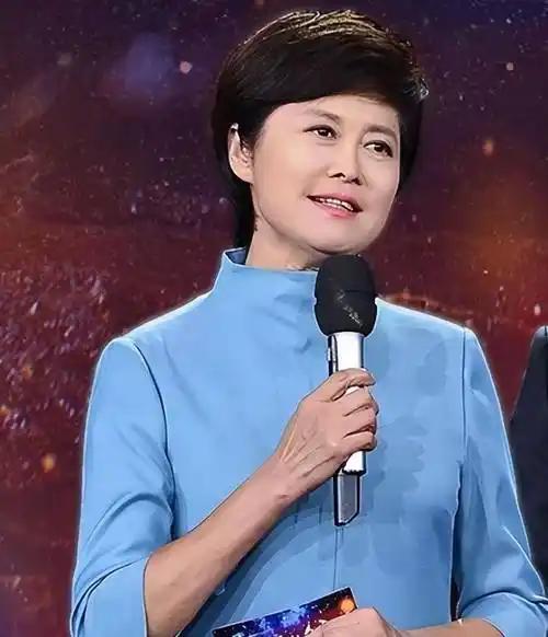 敬一丹的现状。给所有退休的人提了个醒。这件事最让人感慨的一点，不在于是否退休