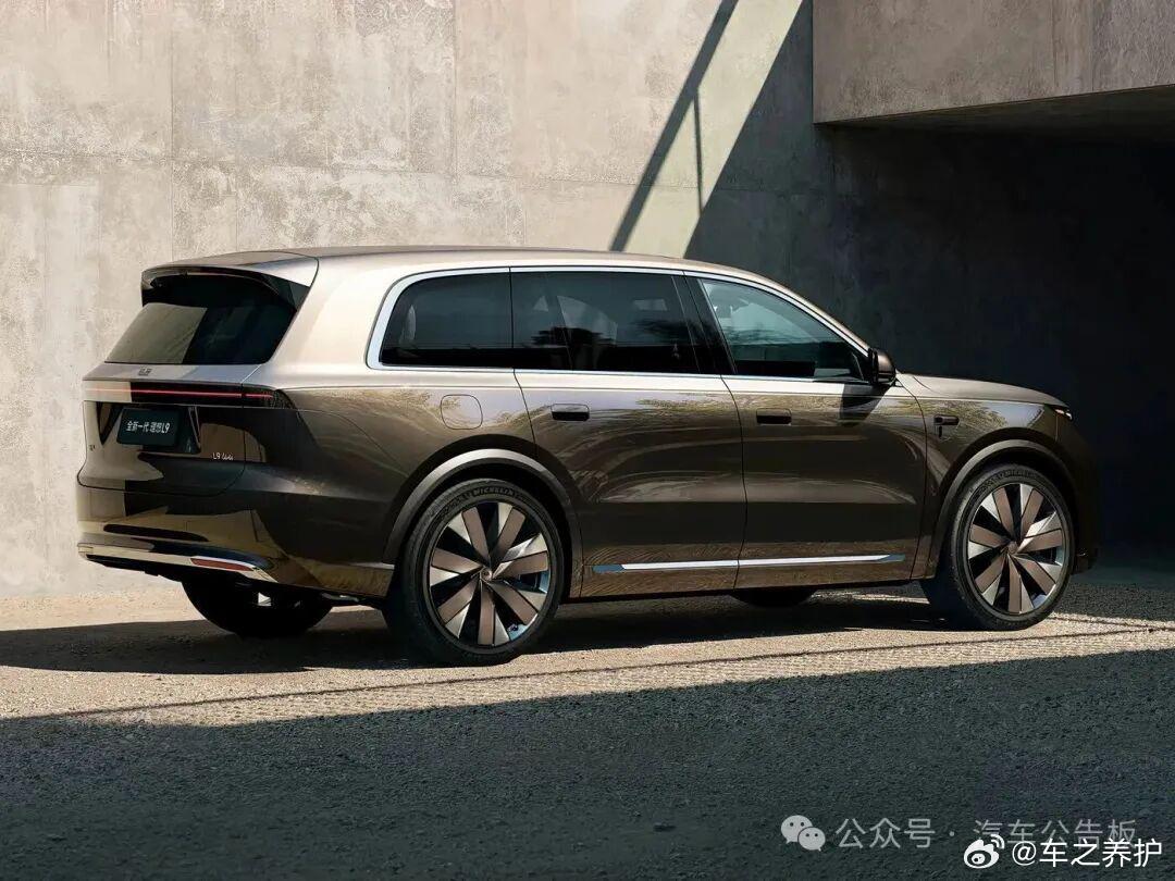 理想突然断供：主力车型一夜停单，这波操作背后憋着什么大招？前段时间，理想汽车官网