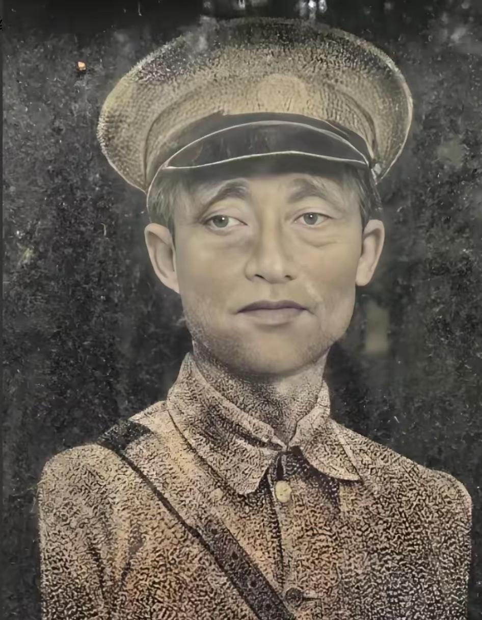 949年，糜藕池起义。两年后竟被枪毙！他至死不解：“我是起义将领，为何还杀我？”