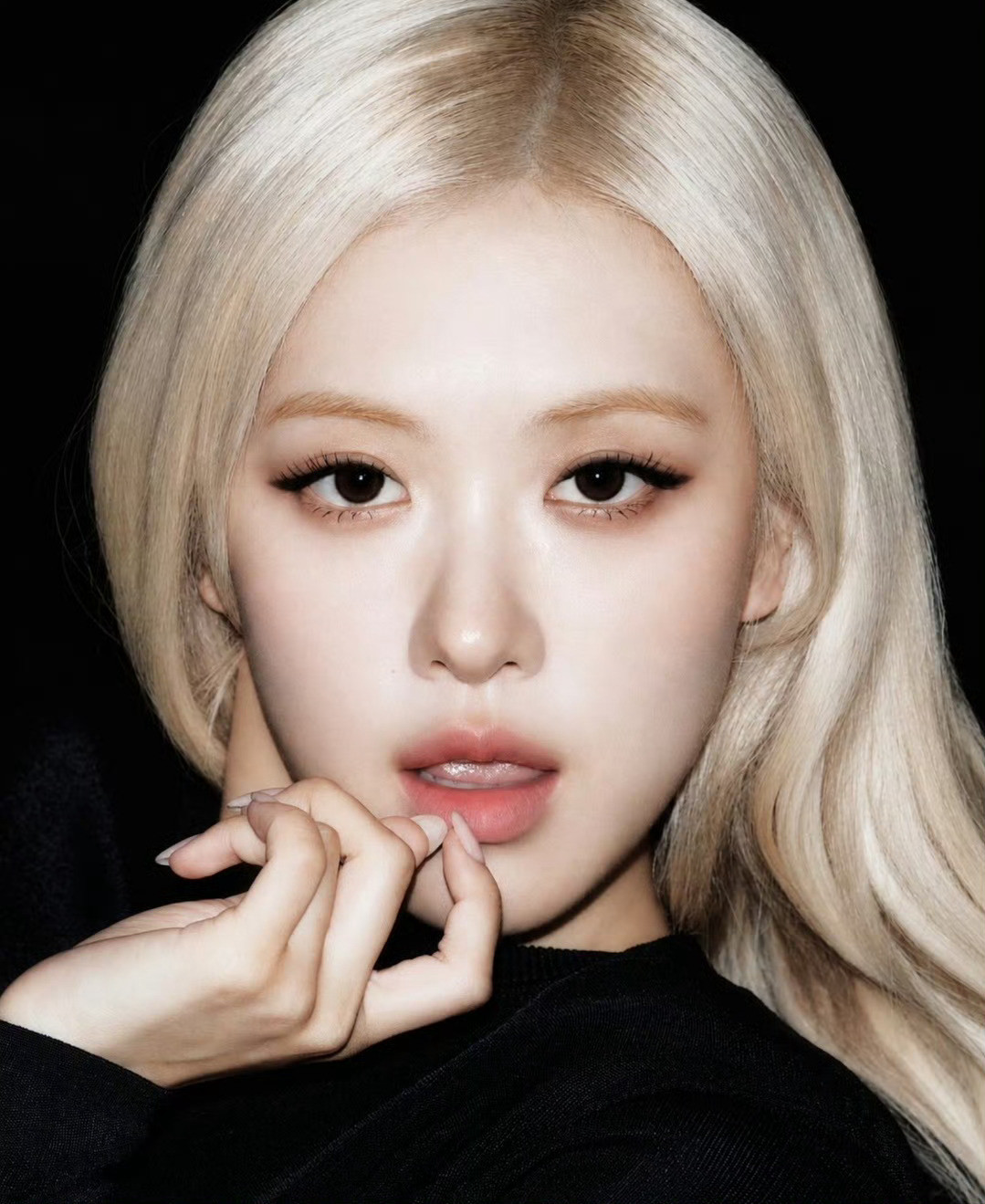 ROSÉ朴彩英圣罗兰美妆全球品牌大使【香气四溢】那些年彩