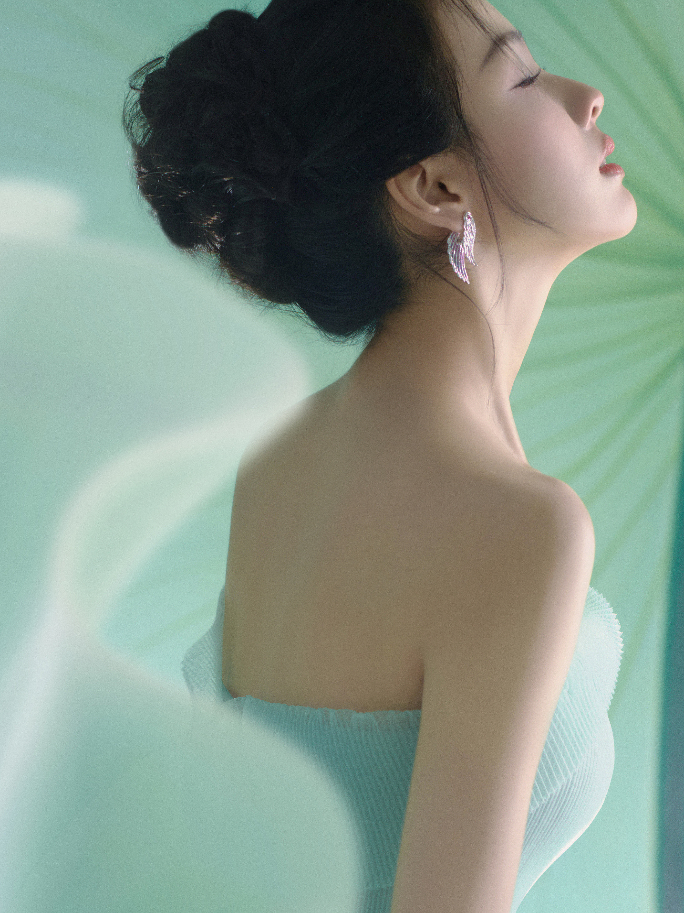 陈都灵腾讯视频星光大赏星光大赏红毯🌱用各种形式，各种姿态，各种温度，拂晓时刻