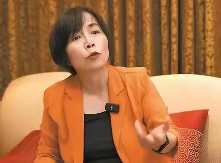 针对台湾地区“毒油案”，媒体人黄智贤昨天（7月27日）再次发声：“台中市‘政府’