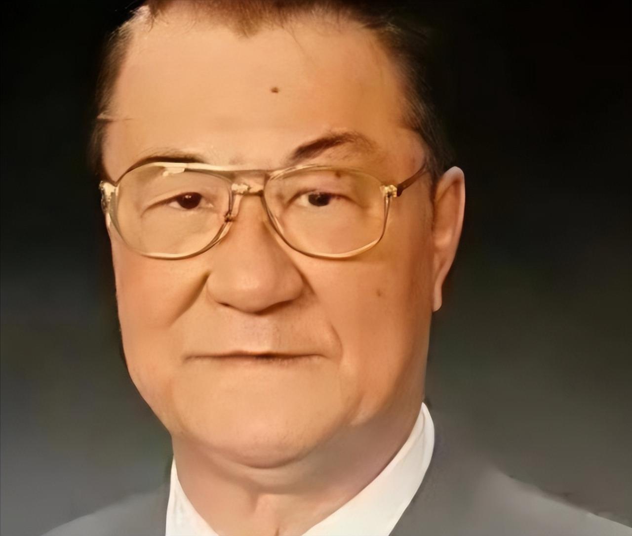“回自己家竟然被要求买门票”！这是发生在1992年的一幕，阎志惠回到山西忻州老宅