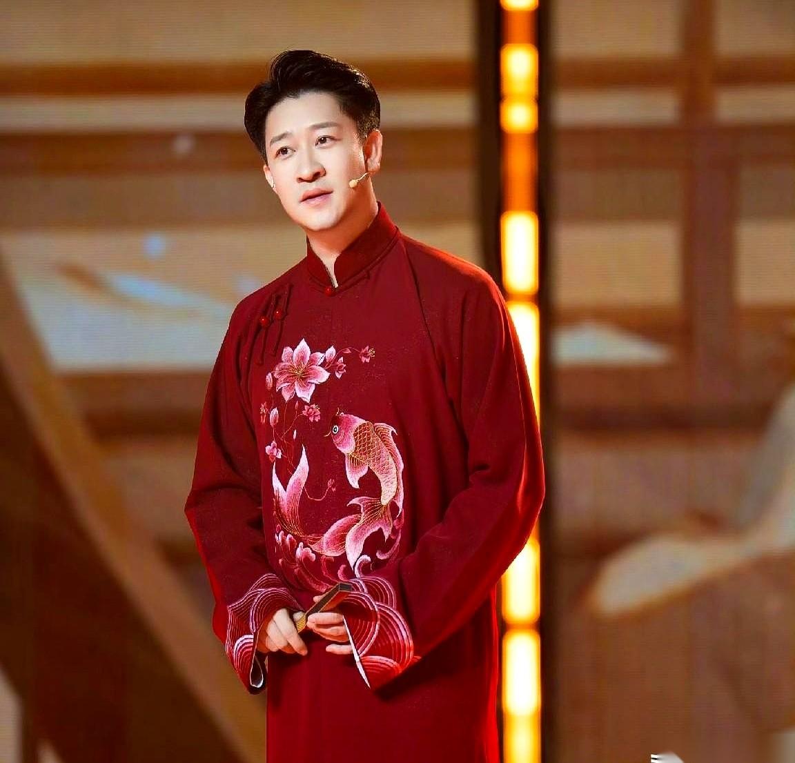 想回去，可以。合同不签，私活自己接，挣的钱一分不给公司。郭麒麟，亲儿子，都没