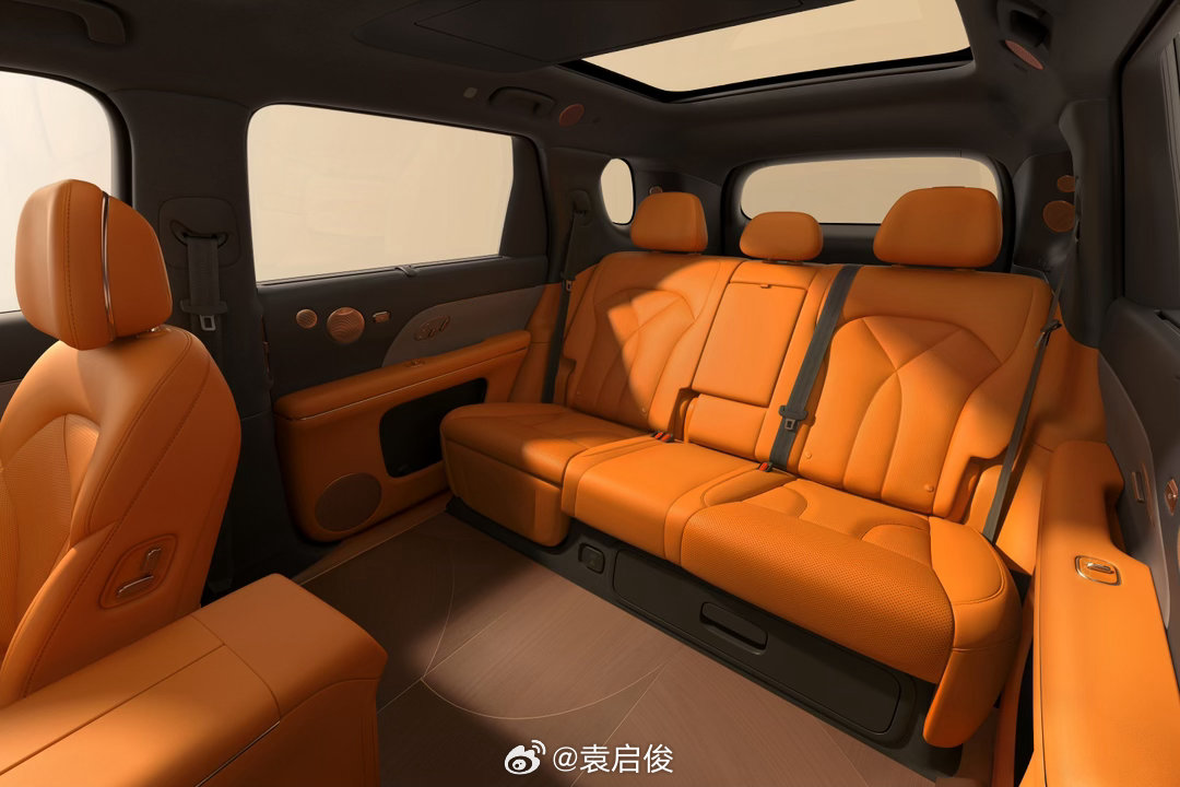 LS8预售价25.98w起？！感觉25w级的SUV在今年又卷出新高度了……5m车