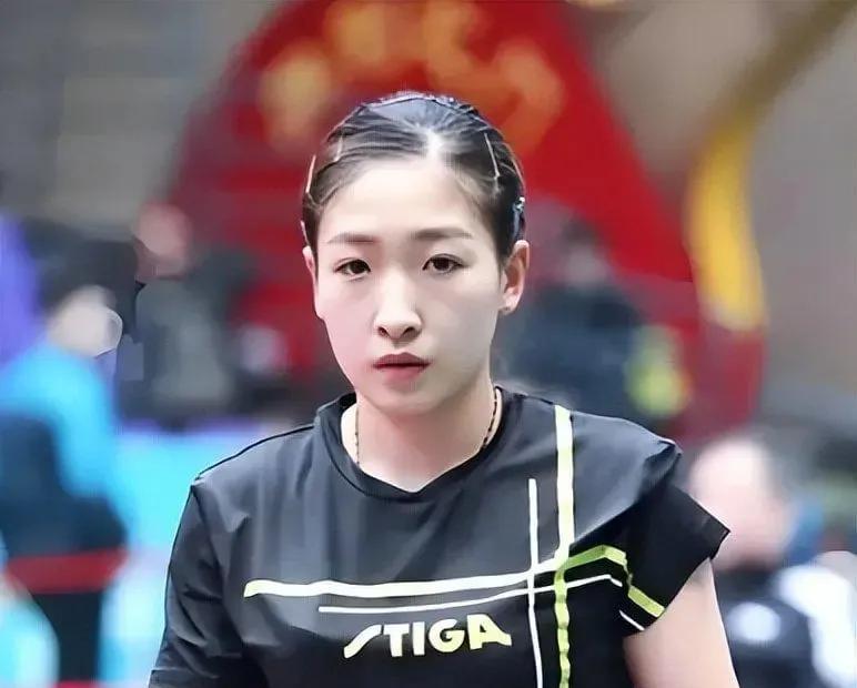 由于19年刘诗雯全年兼项，硬生生的被打成网球肘，她已经做到了，她可以做到的所有，