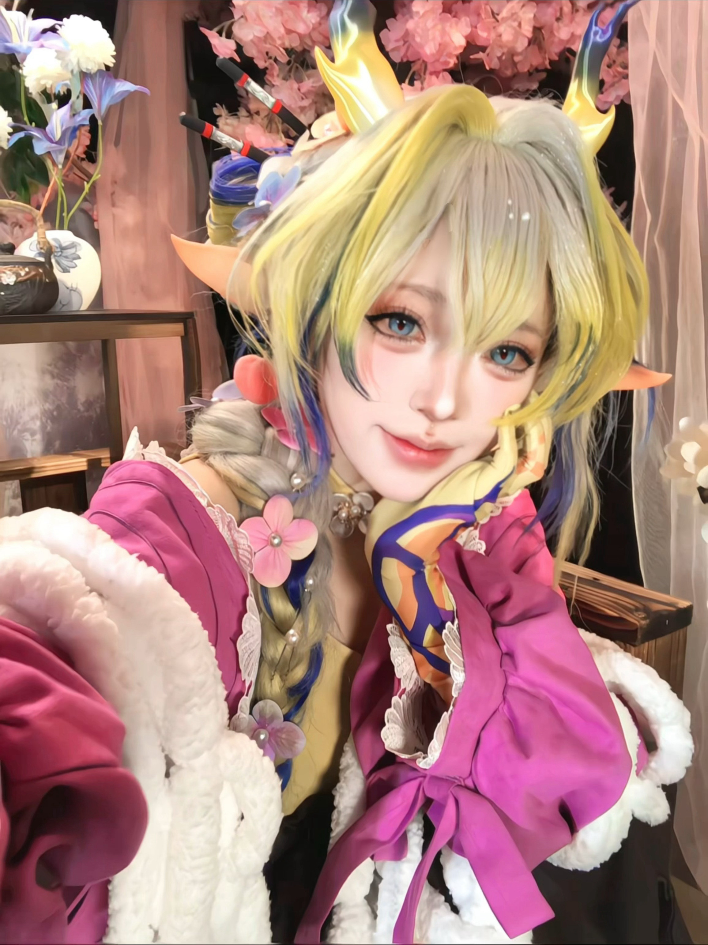 明日方舟黍cosplay黍儿生日快乐💐6.6是一个很好的日子希望大家一切顺利