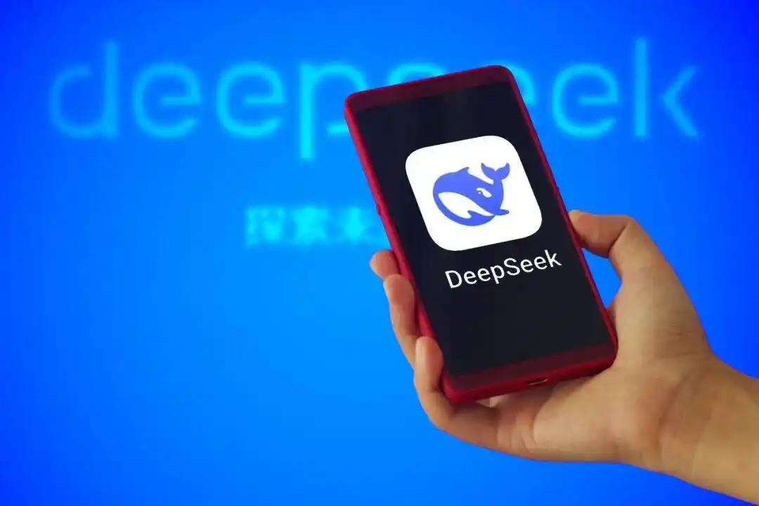 中国AI史上最疯狂的一幕，就这么来了。DeepSeek本来只打算融500亿人