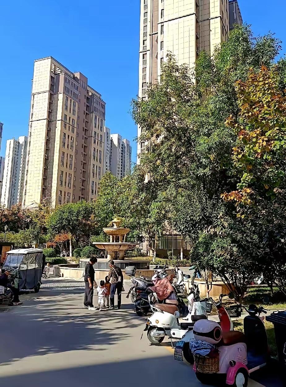 这世道，真是把“笑贫不笑娼”演绎到了极致，荒诞又现实。咱先说说明清时期的扬