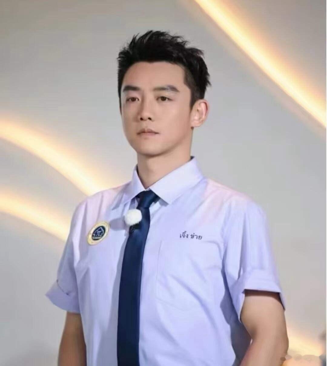1.陈瑶和韩东君谈过一段，友情转正，最后男方觉得太别扭了，就退回去当朋...