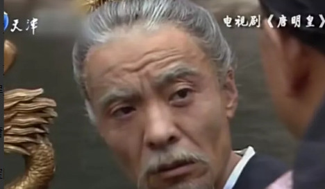 1989年，央视筹拍《唐明皇》，男主成了抢手的香饽饽。在众多竞争者中，长相并不出