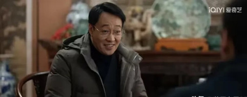 看过《护宝寻踪》这部电视剧的人，我想问你们一个问题:如果你有一个穆见辉这样的老