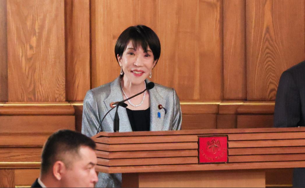 发生了什么？12月22日，高市早苗一天内会见了4位日本前首相：麻生太郎、石破茂、