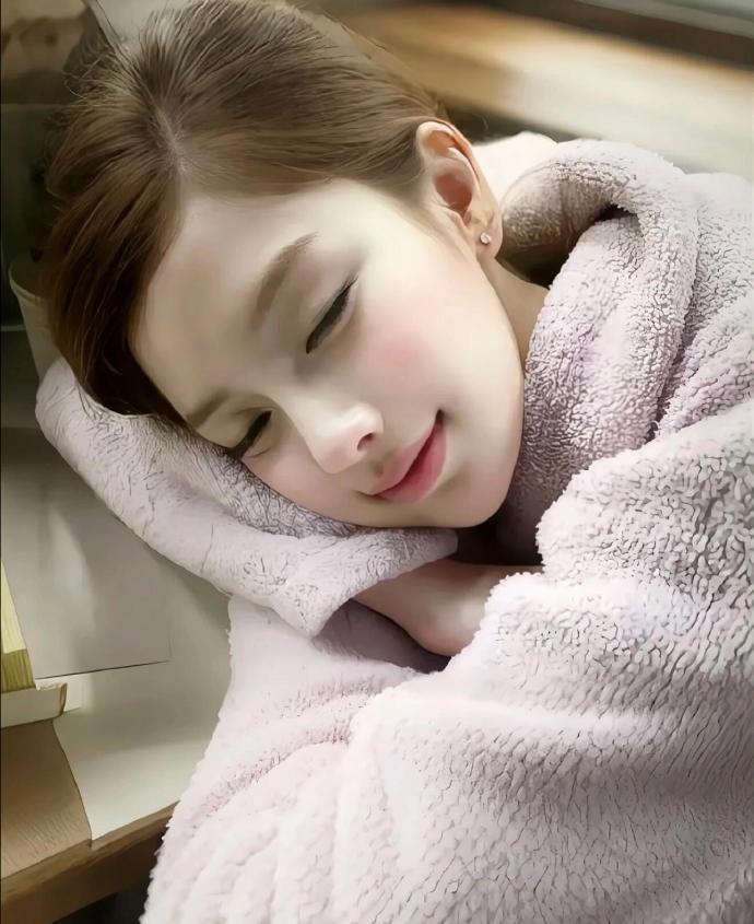 早睡的好处终于显露出来了👍🏻第一次对早睡起了敬意....​​​