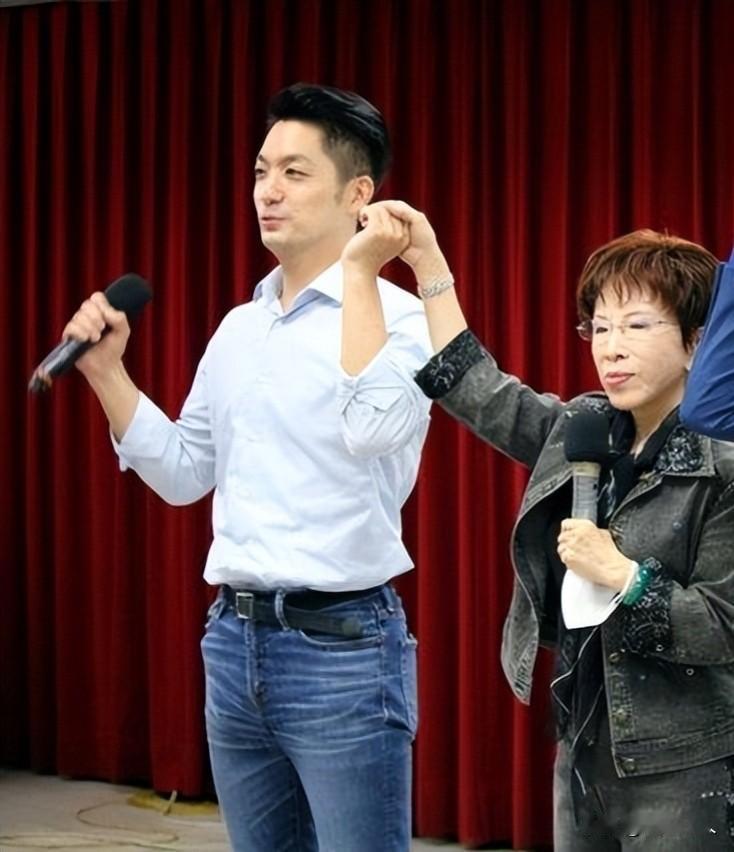 蒋万安今天将举办首场记者会，正式介绍竞选团队及发言人成员。我试猜一下有哪些成员。
