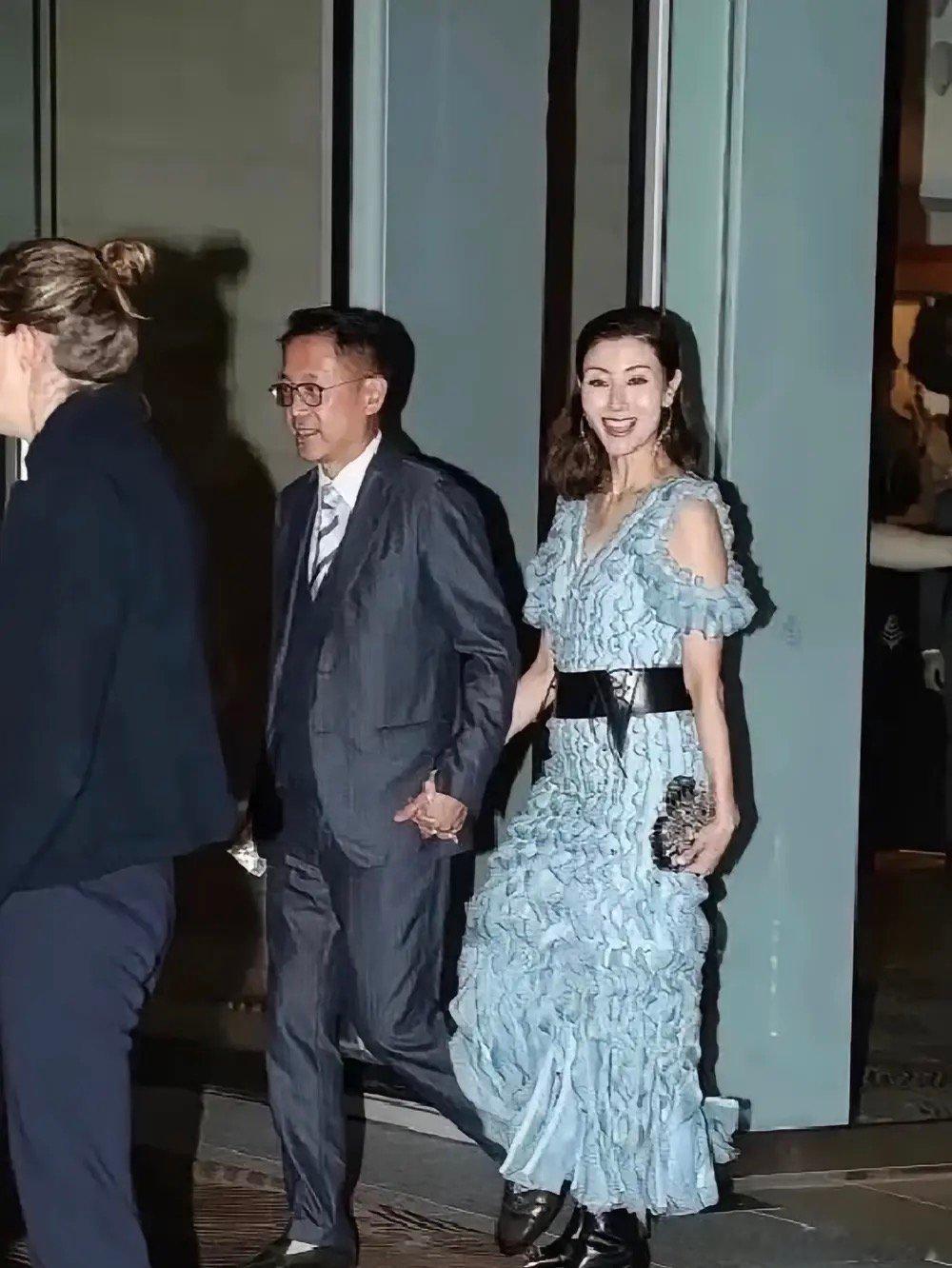 许雅钧、许晋亨都是一辈子没上过一天班，又从来不为钱发愁的人，他俩真的都不见老！
