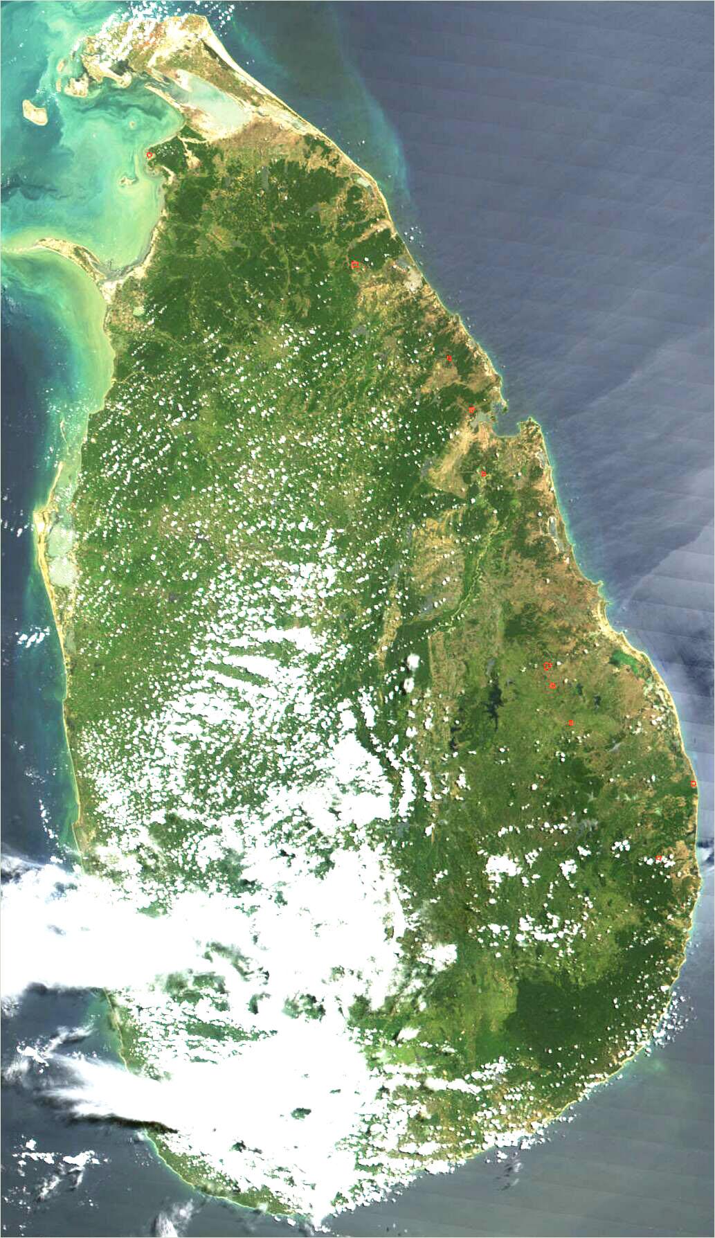 南亚真是个神奇的地方，斯里兰卡是个面积6.6万平方公里的岛国，人口2200万，曾