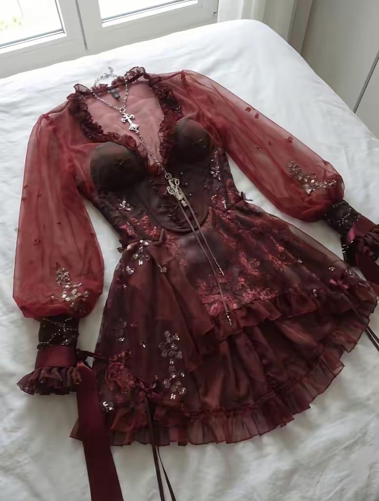 今天是黑暗系。穿搭今天长这样