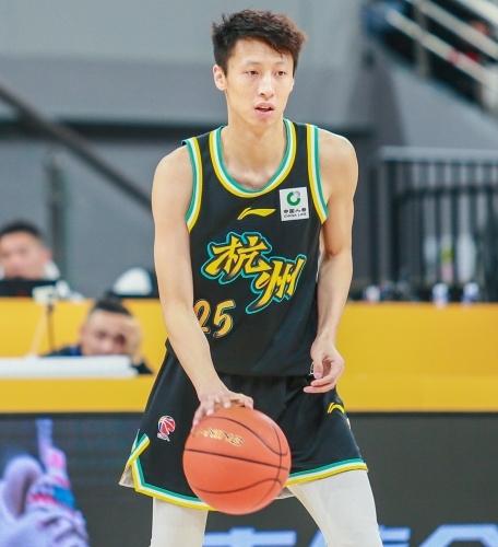 赵岩昊两年c类合同加盟宁波，对于赵岩昊本人和宁波队来说绝对是双赢，当然，对广厦来