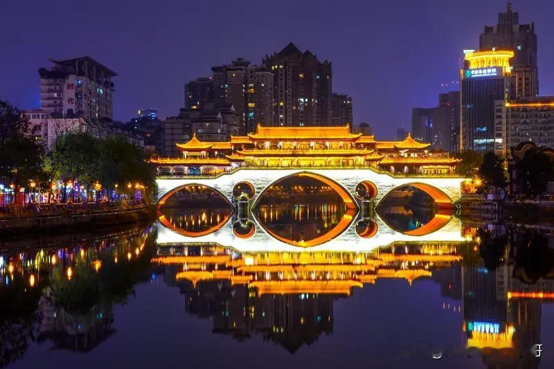 我为自己的不礼貌，不懂事儿也付出了惨重的代价。我记得是2017年的时候，当时我出