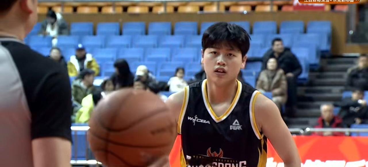 2月8日下午，WCBA俱乐部杯A组比赛中，‌广东女篮以61比60战胜了江西女篮‌