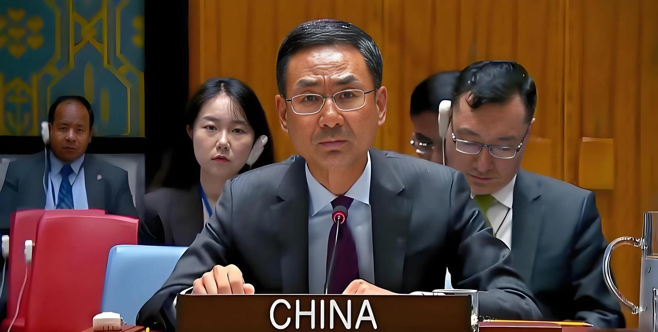 朱拉尼没想到，中国第一个谴责了以色列。新华社消息，7月17日耿爽在安理会紧急会
