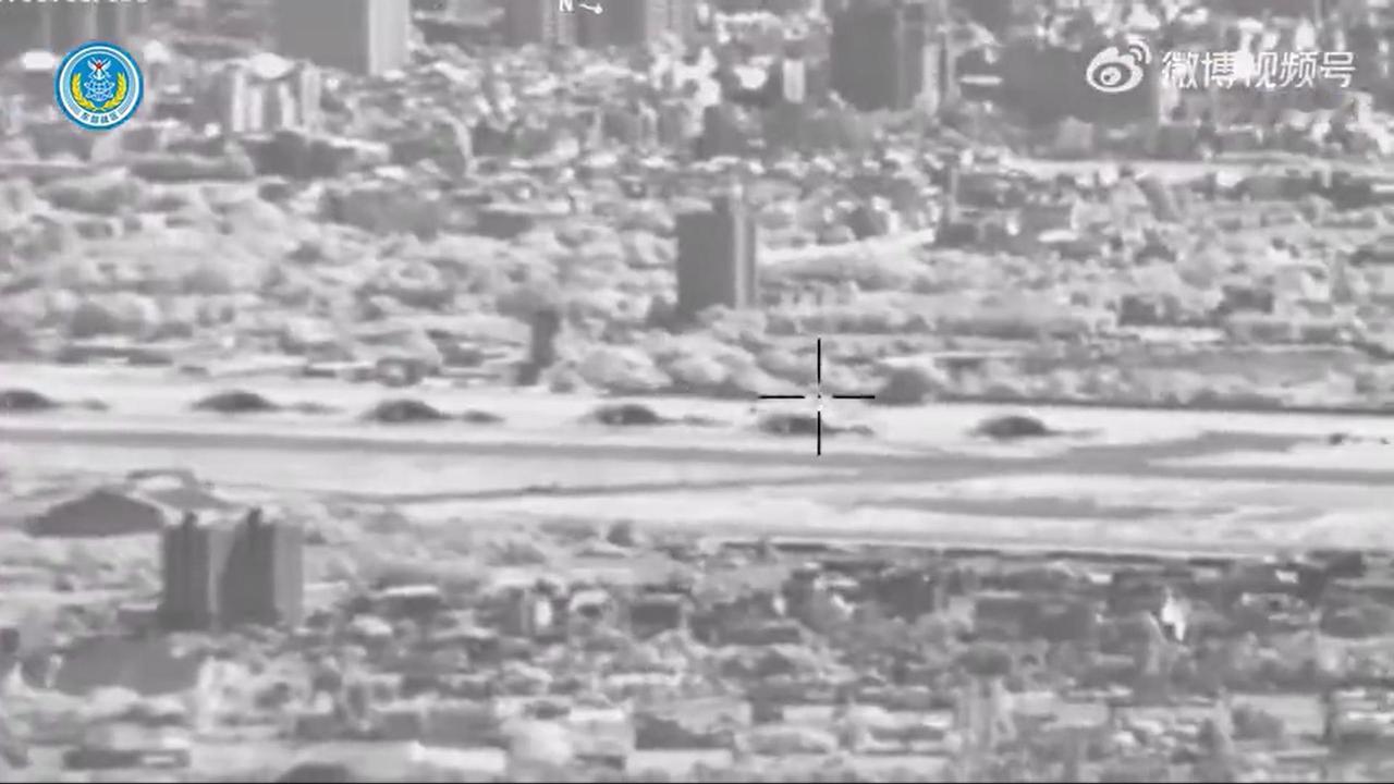 昨天东部战区在问还要看什么，今天就有了新竹基地加固机堡，以及花莲5联队F-16战