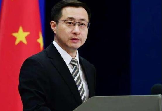 我国外交部发言终于不再含糊，直接中带着硬气，彰显大国风范。路透社记者提问称：中方