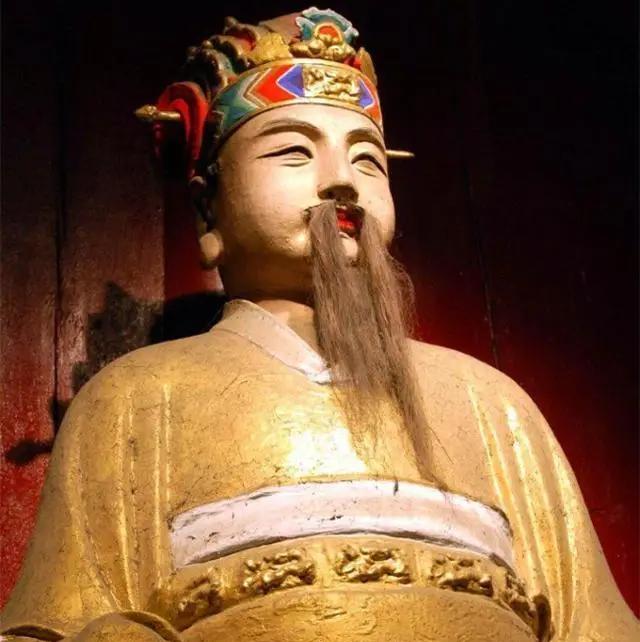 263年冬，诸葛亮之子诸葛瞻被邓艾击败，退守绵竹。邓艾送去劝降信，说：“你父亲不
