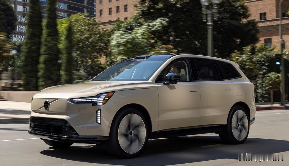 沃尔沃汽车宣布，其旗舰电动SUV沃尔沃EX90在欧洲独立安全评估机构EuroN