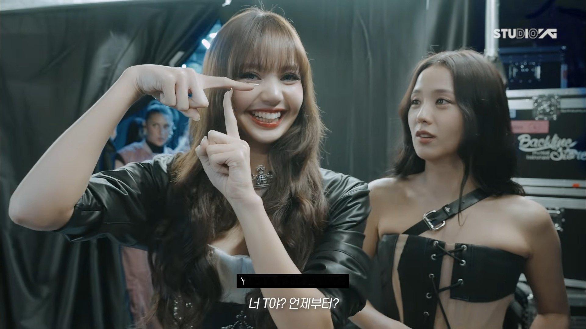 笑死，荔枝真的喜剧人~🐥：我的最后一个字母是“T”。🐰：你是“T”？从什