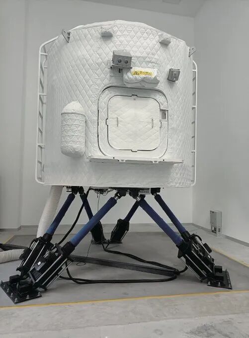 照片！航天载人登月【知名航天学者TonyLi的中国载人登月舱“揽月”的地