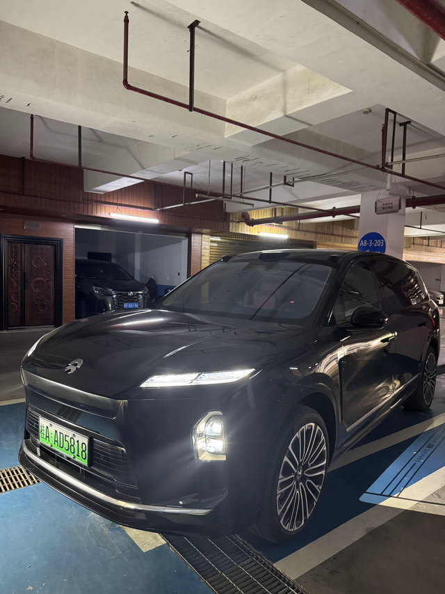 蔚来全新ES8能耗低到你不敢相信冬天来了，对电车很不友好的一个季节。见某群都说