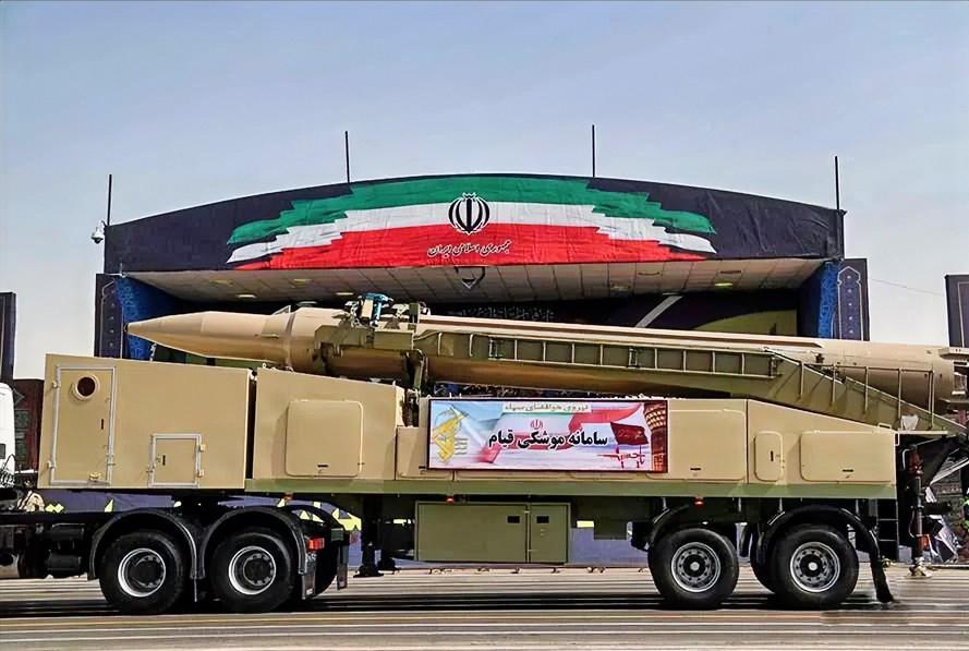 恢复打击！美国利用中东基地袭击了伊朗海水淡化厂后，伊朗开始逐步恢复打击美军驻巴林